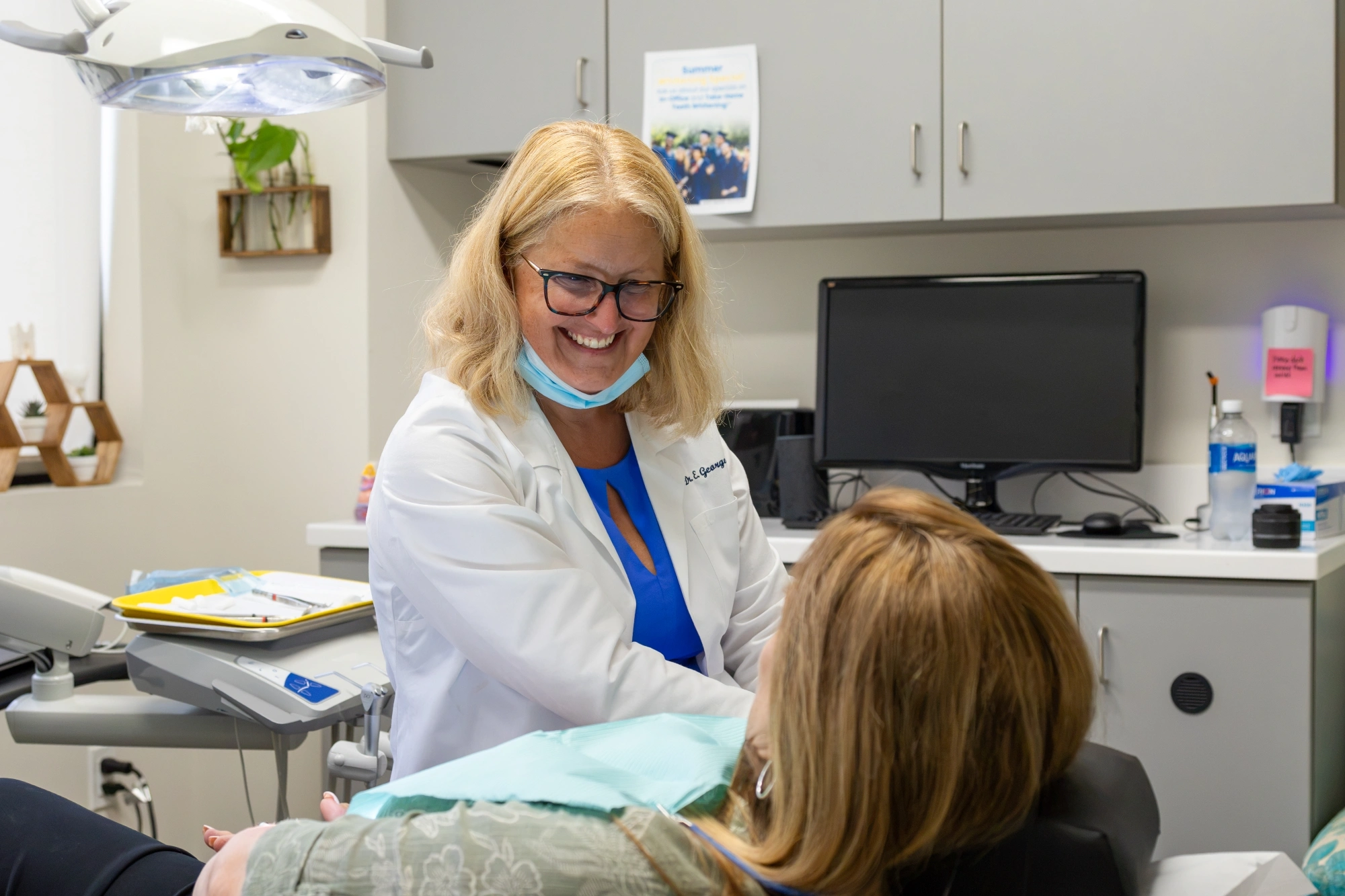 monroe-dental-arts-dr-george-patient-consultation